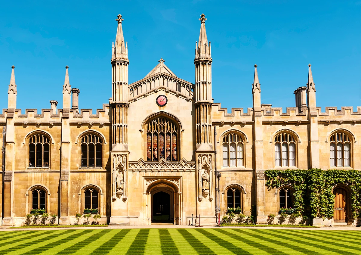 Kursantka przygotowująca się do egzaminu Cambridge w Profe Studio